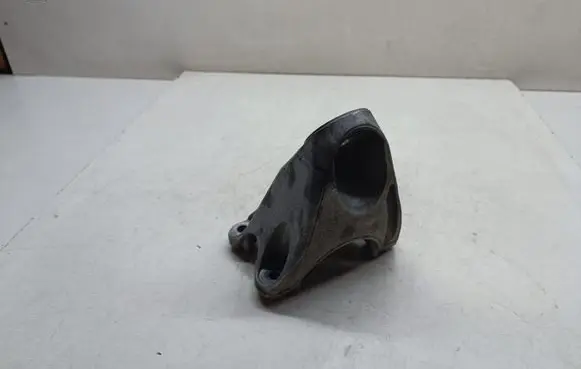 Porsche Cayenne (92A) Engine mounting bracket 7L8199307K