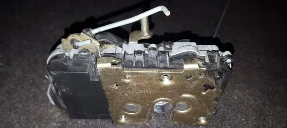 Citroen Xsara Picasso Front door lock