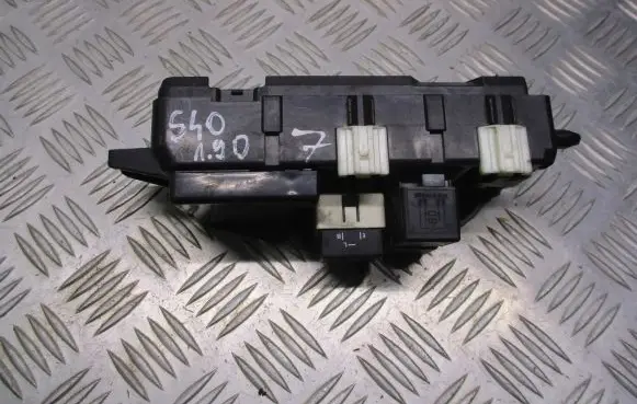Volvo S40, V40 Fuse box set