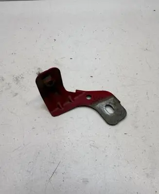 Audi A3 8Y Fender mounting bracket 8Y0821471A