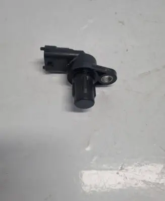 Volvo S80 Camshaft position sensor 8658726 070228 0232103063