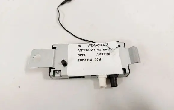 Opel Ampera Aerial antenna amplifier 22831424