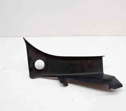 Tesla Model S Rear/tail light trim molding 100667500G