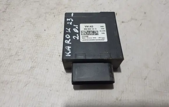 Skoda Karoq Fuel injection pump control unit/module 3Q0906121D