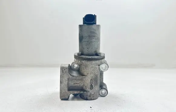 KIA Sorento EGR valve 284104A410