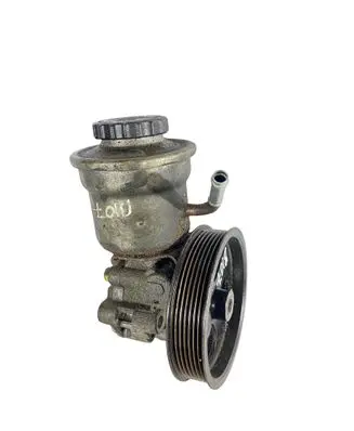 Toyota Corolla Verso AR10 Power steering pump