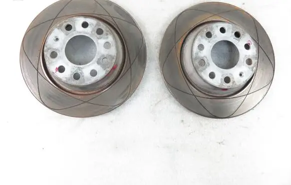 Volkswagen Golf V Rear brake disc KBA61338