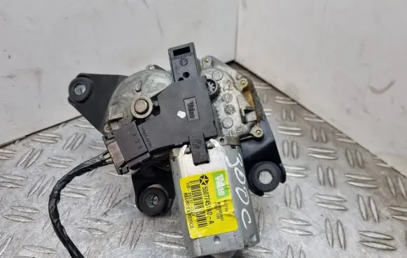 Chrysler 300 - 300C Rear window wiper motor 55077451AD WS00000837
