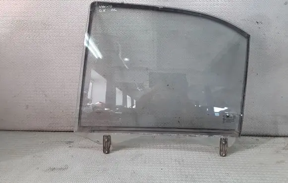 KIA Sorento Rear door window glass