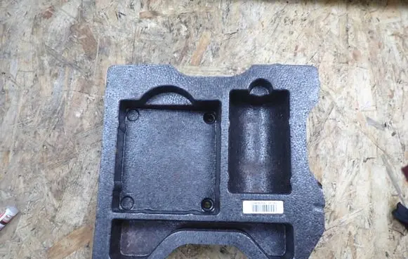 BMW 3 E90 E91 Tool box 6792865