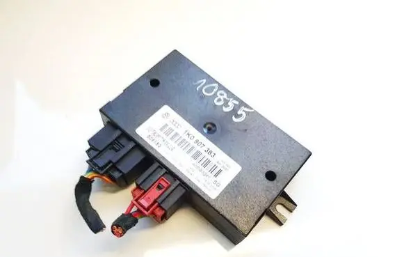 Skoda Octavia Mk2 (1Z) Tow bar relay 1K0907383 506153