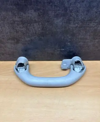 Volkswagen Golf IV Rear interior roof grab handle 1J0857607D