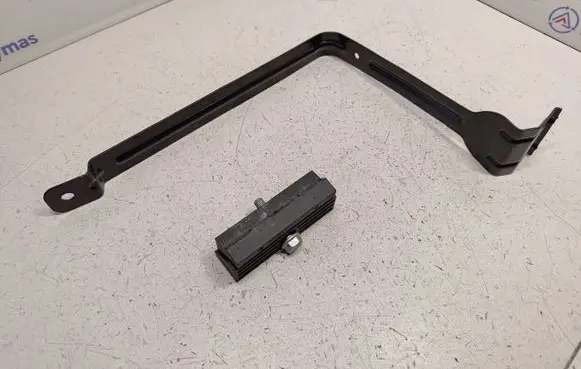 BMW 5 F10 F11 Battery bracket 61217609962 61217592923