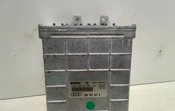 Audi A4 S4 B5 8D Engine control unit/module 8D0907557B