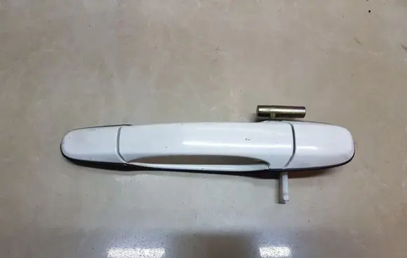 Lexus IS 200-300 Rear door exterior handle