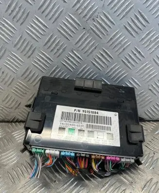 Opel Antara Comfort/convenience module 95151084 TN2324000331 23240003315