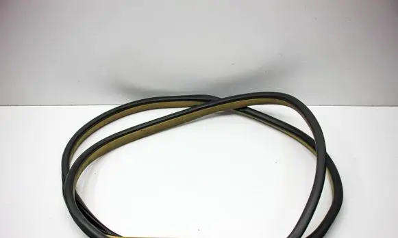 Mercedes-Benz GL X164 Rubber seal front door (on door) A1646900476