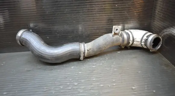 Hyundai ix35 Intercooler hose/pipe