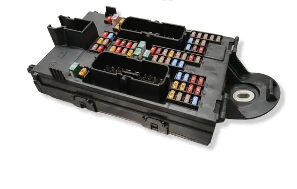 Volvo S90, V90 Fuse module 31346672