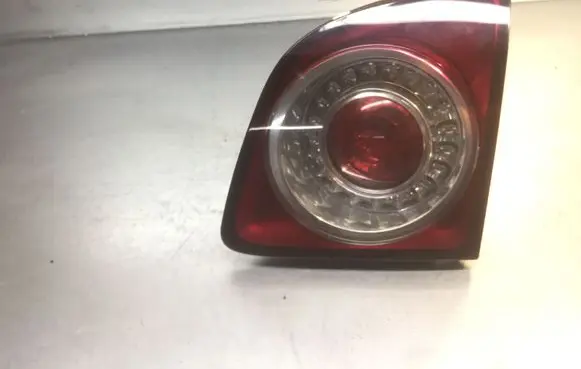 Volkswagen Golf Plus Tailgate rear/tail lights 5M0945094 89037925