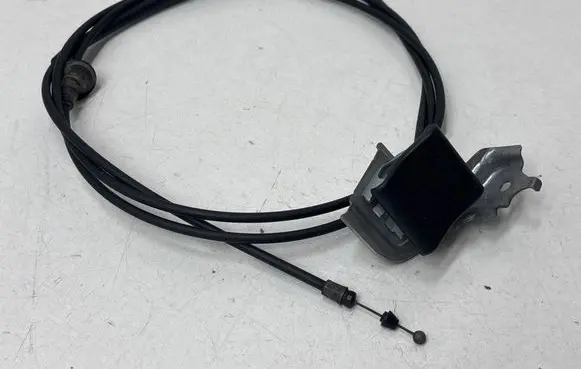Subaru Legacy Engine bonnet/hood lock release cable 