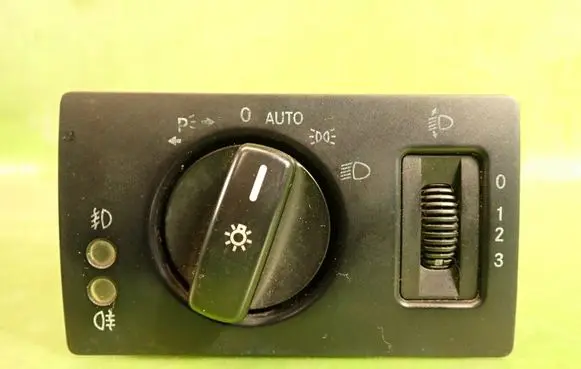 Mercedes-Benz B W245 Headlight wiper switch 1695452704