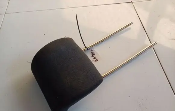 Audi A6 S6 C6 4F Front seat headrest 