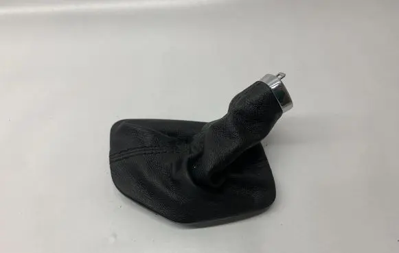 Jeep Cherokee Gear lever shifter trim leather/knob