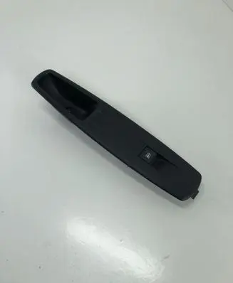 Renault Scenic III - Grand scenic III Front door window switch trim 809600018R