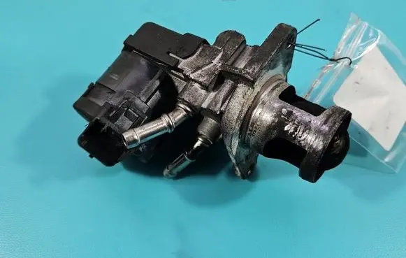 BMW 3 F30 F35 F31 EGR valve 7810871 IMPRK1524056