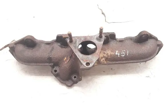 Peugeot 406 Exhaust manifold