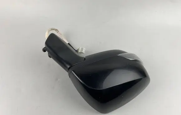 Front door electric wing mirror