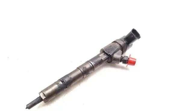 Fuel injector