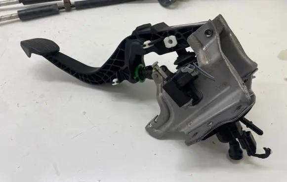 Clutch pedal