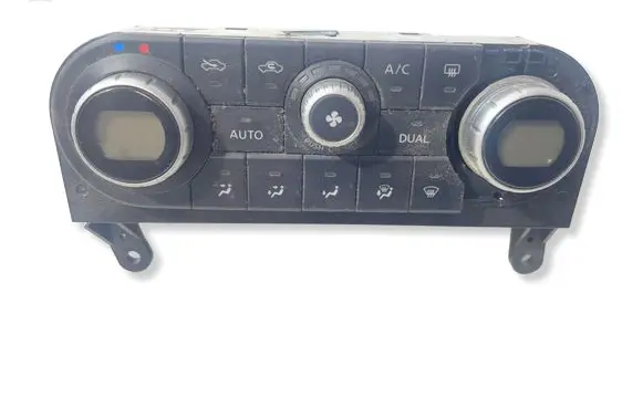 Nissan Qashqai+2 Climate control unit 27500JD45C C8303 A02000A7706001