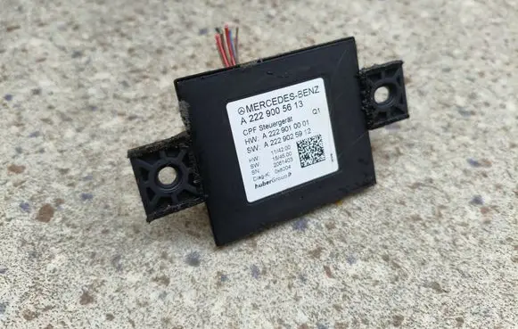 Mercedes-Benz C W205 Camera control unit module A2229005613 A2229010001 A2229025912