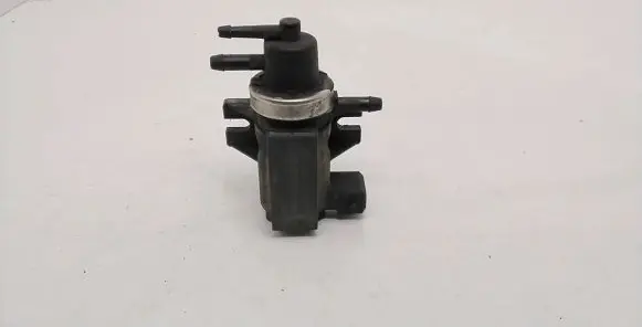 Volkswagen PASSAT B4 Turbo solenoid valve 1H0906627 94T101 72190320