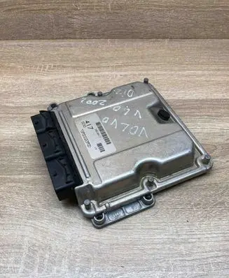 Volvo S40, V40 Engine control unit/module ECU 30630417 8200065994
