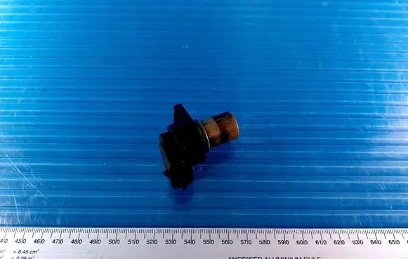 Mercedes-Benz E W211 Camshaft position sensor A0031539728