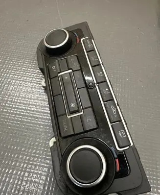 Volkswagen PASSAT B7 Climate control unit 5K0907044DT 5HB00974680