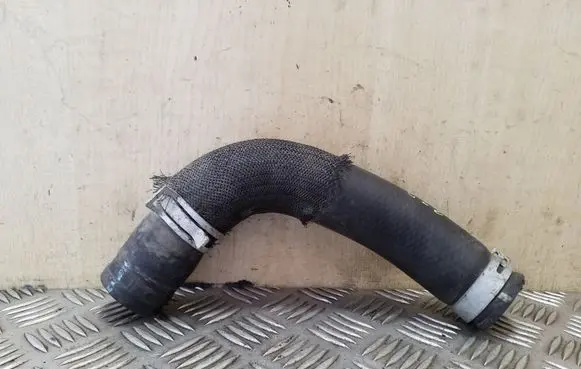 Toyota RAV 4 (XA30) Engine coolant pipe/hose