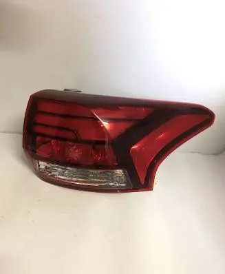 Mitsubishi Outlander Rear/tail lights 14258 W2869 E13010202