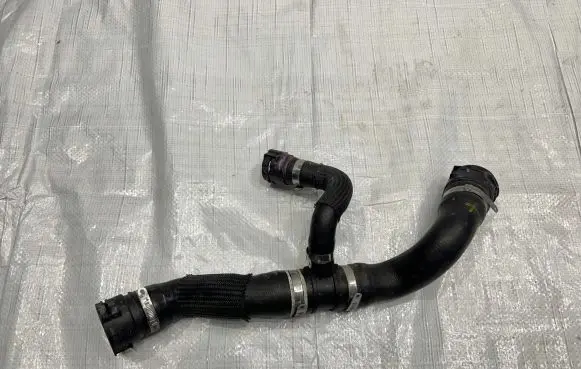 Alfa Romeo Stelvio Engine coolant pipe/hose 50542763