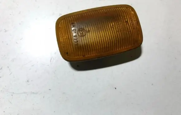 Toyota Celica T160 Front fender indicator light 6r019356