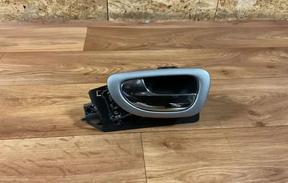 Peugeot 307 CC Front door interior handle 9643604577
