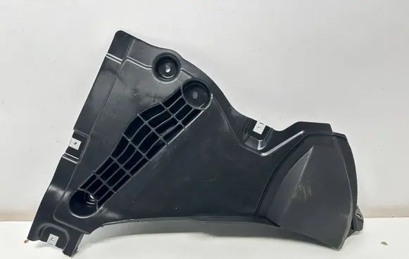 Audi A6 S6 C8 4K Front arch 4K0853887E