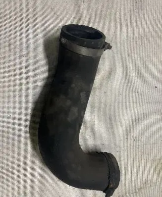 Ford Transit Intercooler hose/pipe