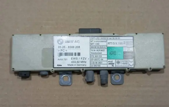 BMW 3 E46 Antenna control unit 65258368208 ETS300220