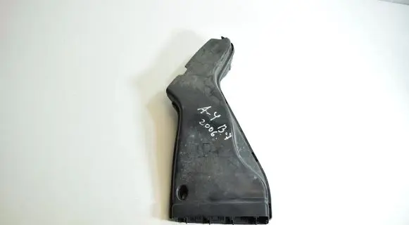 Audi A4 S4 B7 8E 8H Air intake duct part 8E0129618H
