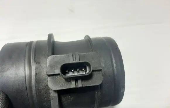 Volkswagen Caddy Mass air flow meter 03L906461A